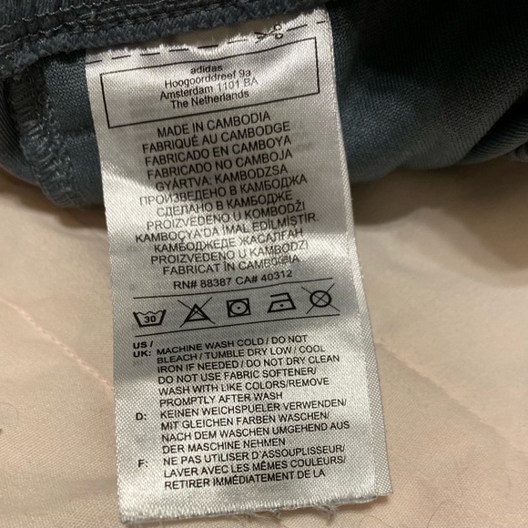 Adidas Women’s Blue-Gray Running Workout Athletic Training Shorts Size Large - Picture 6 of 10